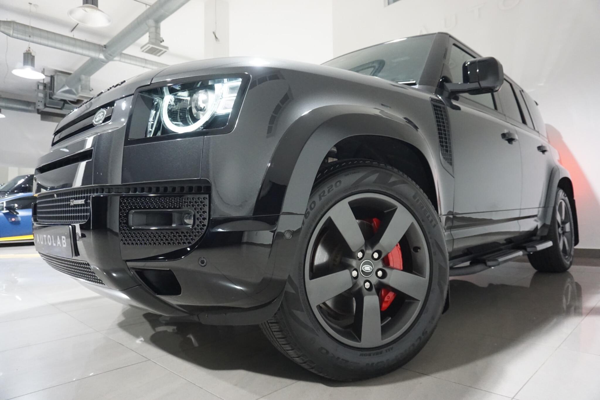 Land Rover Defender 110 3.0 D300 MHEV X-Dynamic HSE Hard Top SUV Auto 4WD MWB Euro 6 (s/s) 5dr